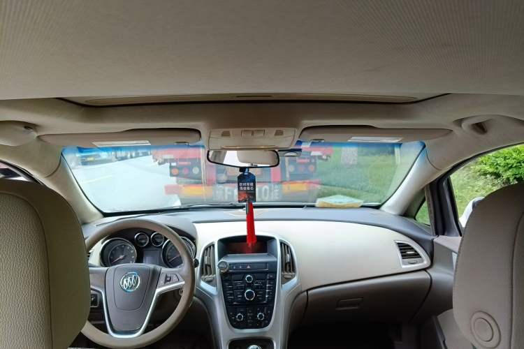 Used Buick GT 2013 GT 1.6L Manual Entry-Level Model Headliner