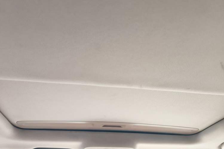 Used Buick GT 2013 GT 1.6L Automatic Fashion Edition Headliner