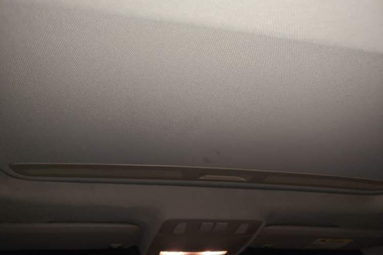 Used Buick GT 2013 GT 1.6L Automatic Fashion Edition Headliner