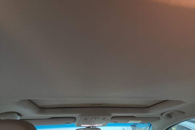 Used Buick GT 2013 GT 1.6L Automatic Fashion Edition Headliner