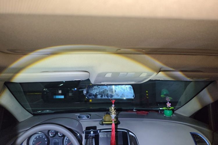 Used Buick GT 2013 GT 1.6L Automatic Fashion Edition Headliner