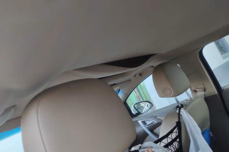 Used Buick GT 2013 GT 1.6L Automatic Fashion Edition Headliner