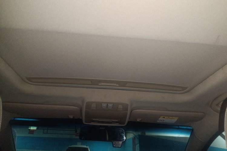 Used Buick GT 2013 GT 1.6L Automatic Fashion Edition Headliner