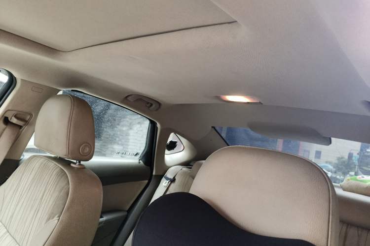 Used Buick GT 2013 GT 1.6L Manual Comfort Edition Headliner