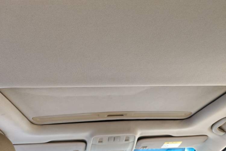 Used Buick GT 2013 GT 1.6L Automatic Comfort Edition Headliner