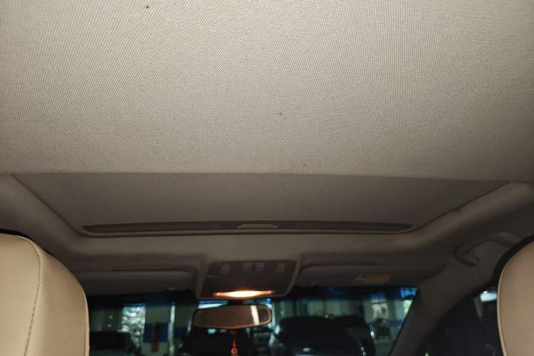 Used Buick GT 2013 XT 1.6L Manual Entry-Level Model Headliner
