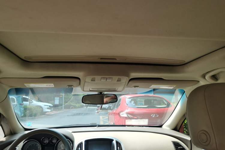 Used Buick GT 2013 GT 1.6L Manual Entry-Level Model Headliner