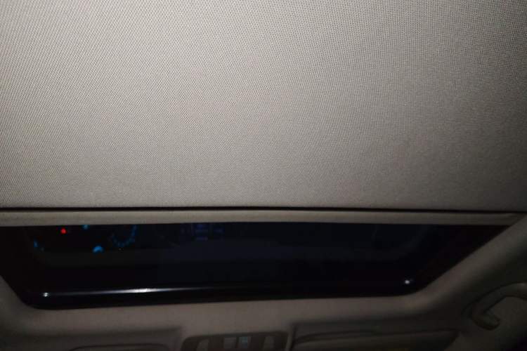 Used Buick GT 2013 XT 1.6L Automatic Fashion Edition Headliner