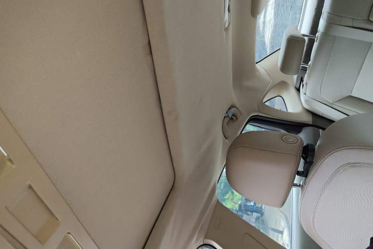Used Buick GT 2013 GT 1.6L Automatic Fashion Edition Headliner