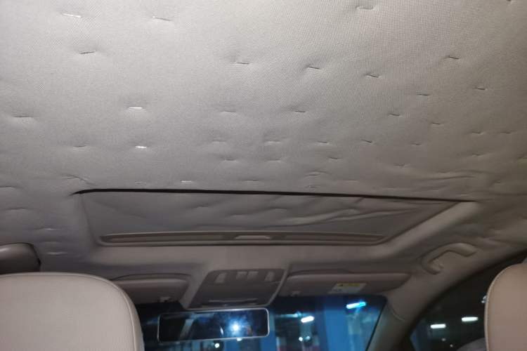 Used Buick GT 2013 GT 1.6L Automatic Fashion Edition Headliner