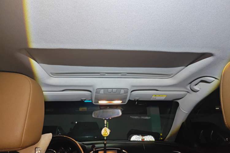 Used Buick GT 2013 GT 1.6T Automatic Fashion Sport Edition Headliner