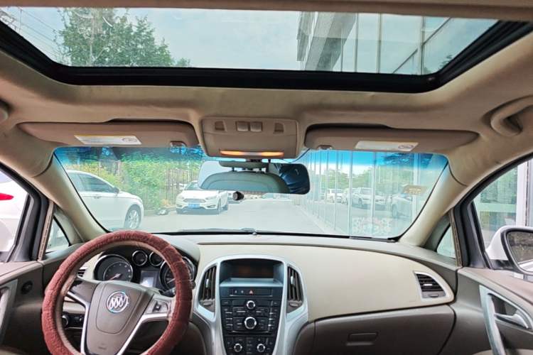 Used Buick GT 2013 GT 1.6L Automatic Fashion Edition Headliner