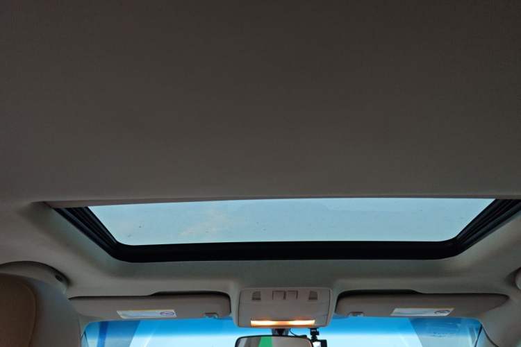 Used Buick GT 2013 GT 1.6L Automatic Comfort Edition Headliner