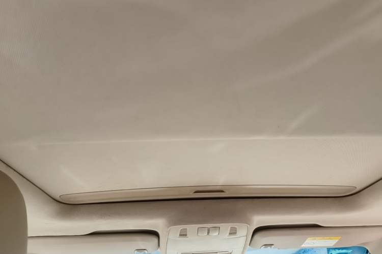 Used Buick GT 2013 GT 1.6L Automatic Fashion Edition Headliner