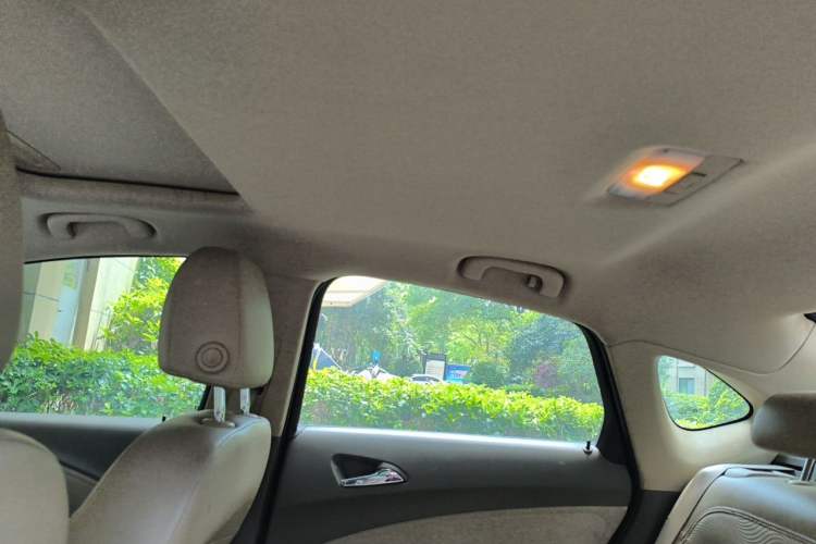 Used Buick GT 2013 GT 1.6L Automatic Fashion Edition Headliner