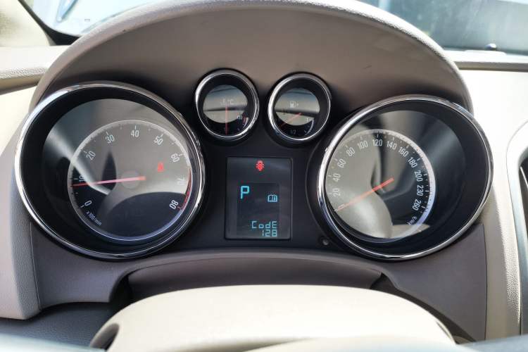 Used Buick GT 2013 GT 1.6L Automatic Comfort Edition Instrument Cluster
