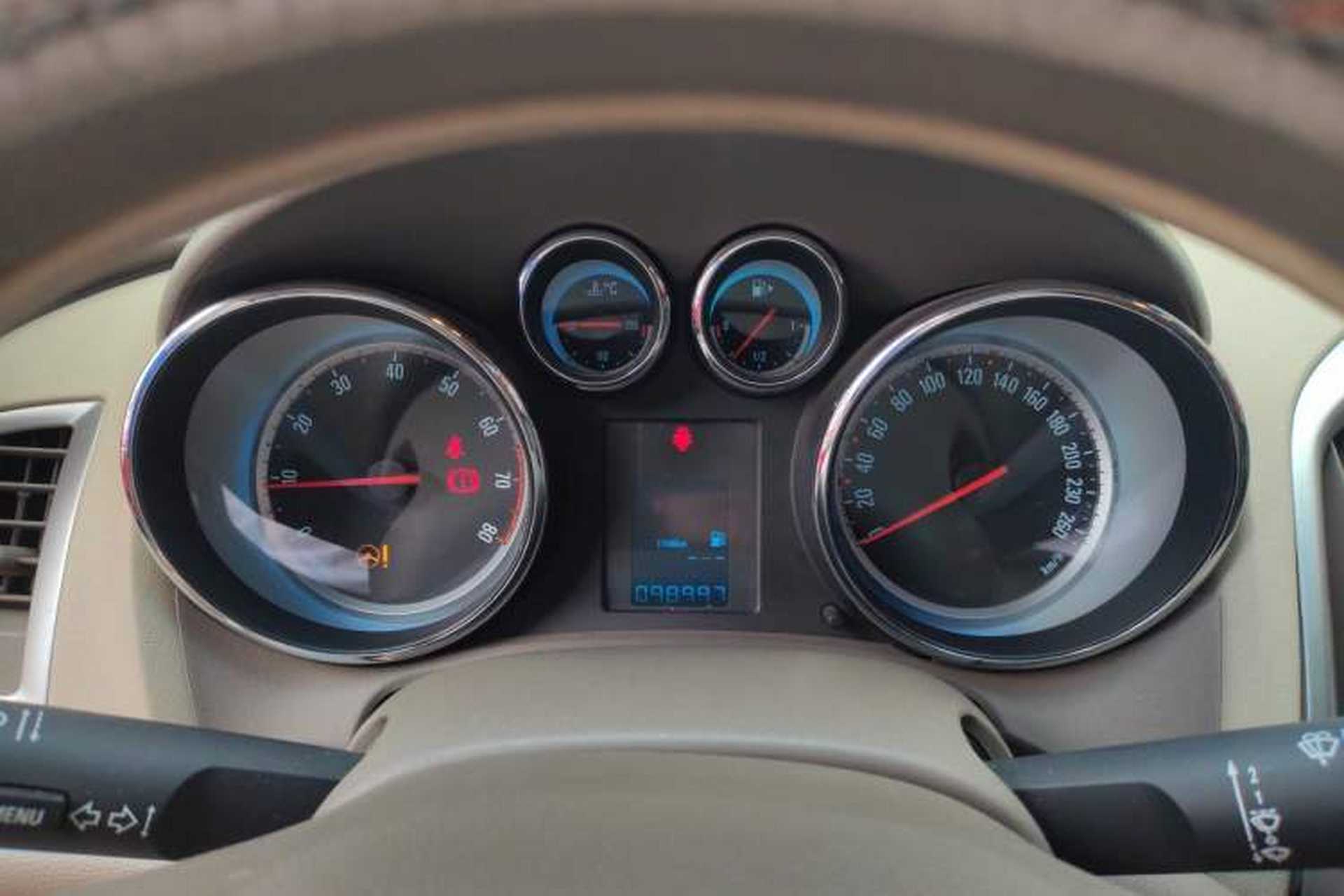 Used Buick GT 2013 GT 1.6L Manual Entry-Level Model Instrument Cluster