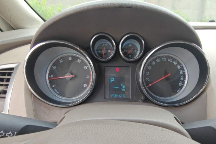 Used Buick GT 2013 GT 1.6L Automatic Fashion Edition Instrument Cluster