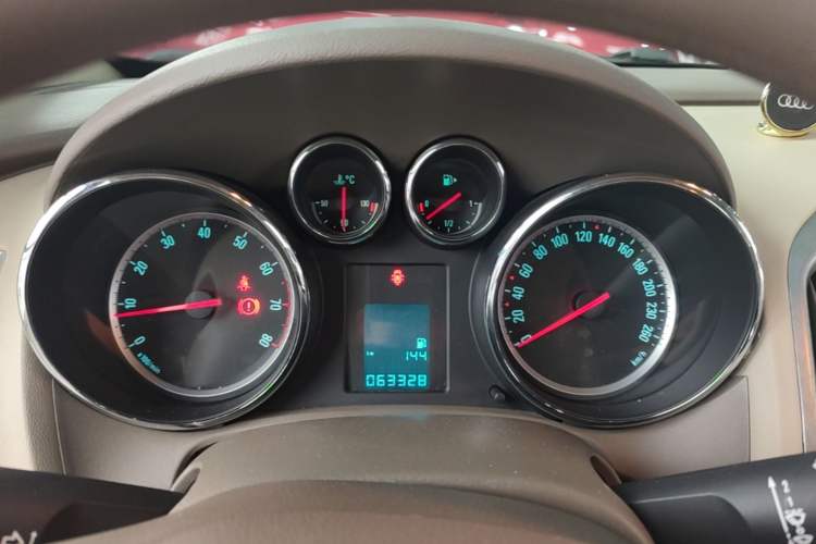 Used Buick GT 2013 GT 1.6L Manual Comfort Edition Instrument Cluster
