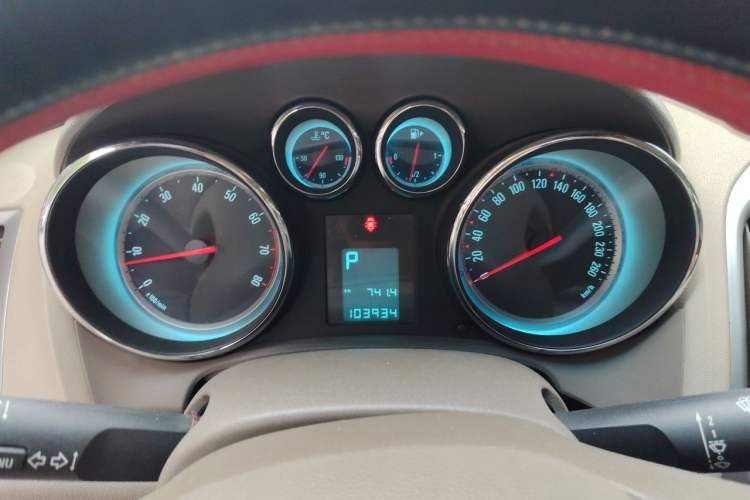 Used Buick GT 2013 GT 1.6L Automatic Comfort Edition Instrument Cluster