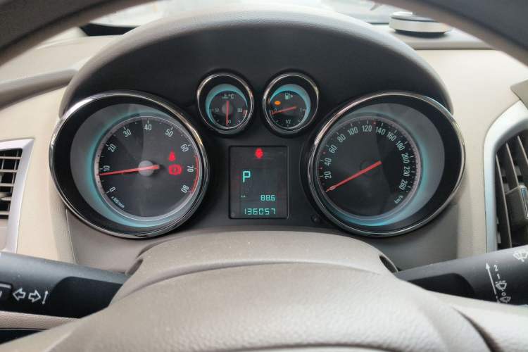 Used Buick GT 2013 GT 1.6L Automatic Fashion Edition Instrument Cluster