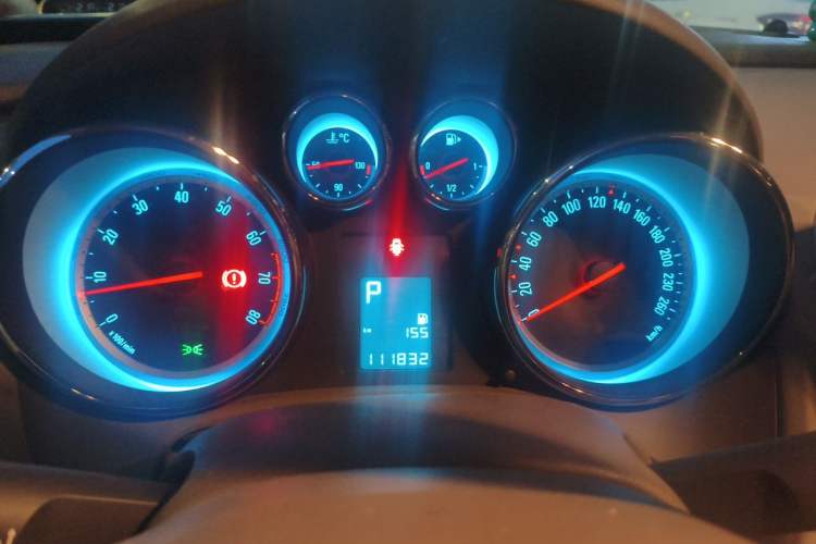 Used Buick GT 2013 GT 1.6L Automatic Fashion Edition Instrument Cluster