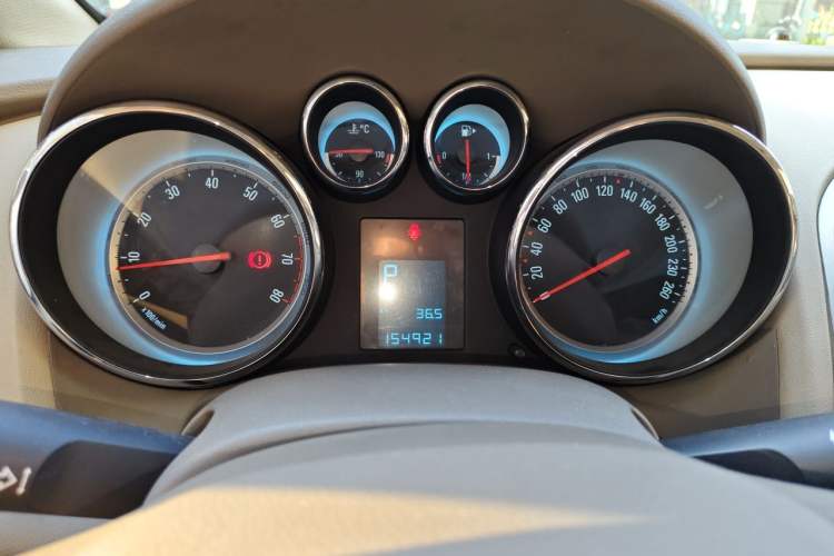 Used Buick GT 2013 GT 1.6L Automatic Comfort Edition Instrument Cluster