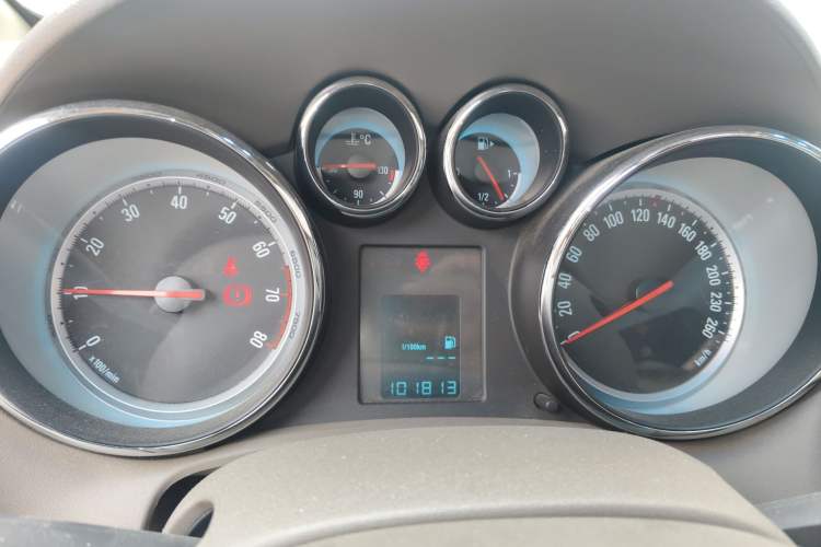 Used Buick GT 2013 GT 1.6L Manual Entry-Level Model Instrument Cluster