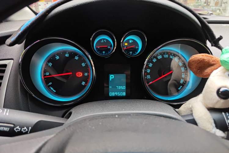 Used Buick GT 2013 XT 1.6L Automatic Fashion Edition Instrument Cluster