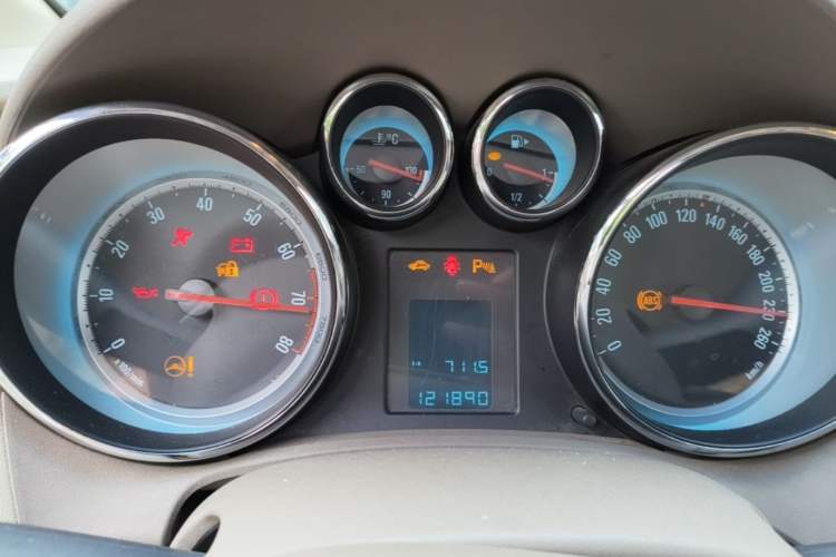 Used Buick GT 2013 GT 1.6L Manual Entry-Level Model Instrument Cluster