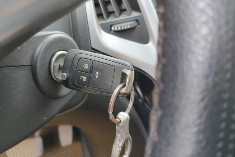 Used Buick GT 2013 GT 1.8L Automatic Fashion Edition Interior 1