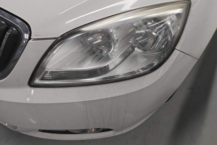 Used Buick GT 2013 GT 1.6L Automatic Fashion Edition Left Front Headlight