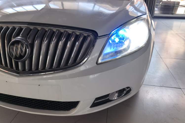 Used Buick GT 2013 GT 1.6L Automatic Fashion Edition Left Front Headlight