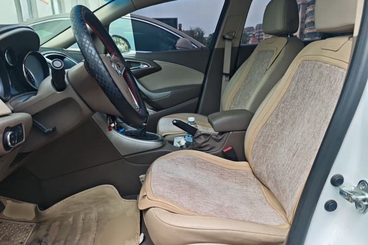 Used Buick GT 2013 GT 1.6L Manual Entry-Level Model Left Front Seat
