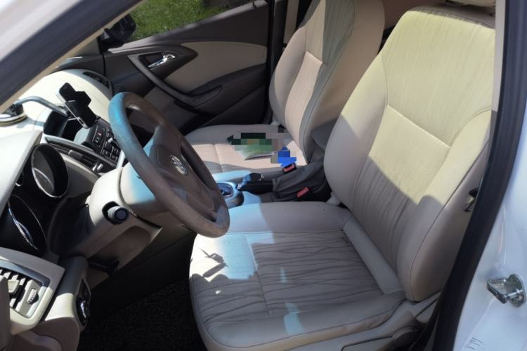 Used Buick GT 2013 GT 1.6L Automatic Comfort Edition Left Front Seat