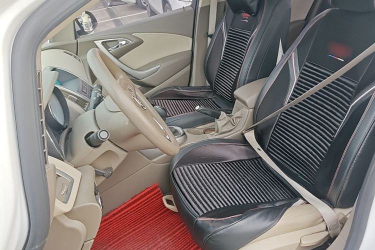 Used Buick GT 2013 GT 1.6L Manual Entry-Level Model Left Front Seat