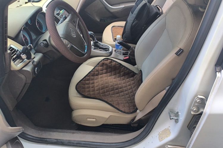Used Buick GT 2013 GT 1.6L Automatic Fashion Edition Left Front Seat