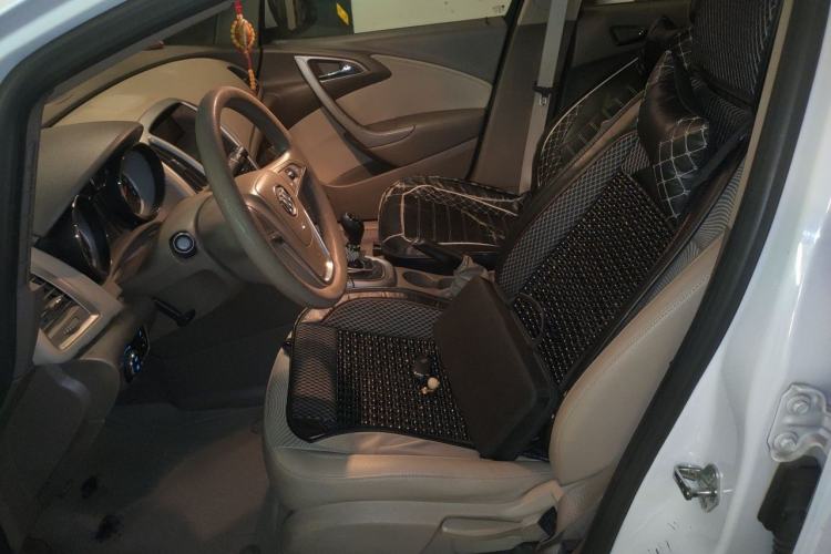 Used Buick GT 2013 GT 1.6L Manual Entry-Level Model Left Front Seat
