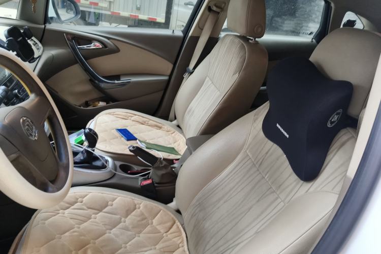 Used Buick GT 2013 GT 1.6L Manual Comfort Edition Left Front Seat