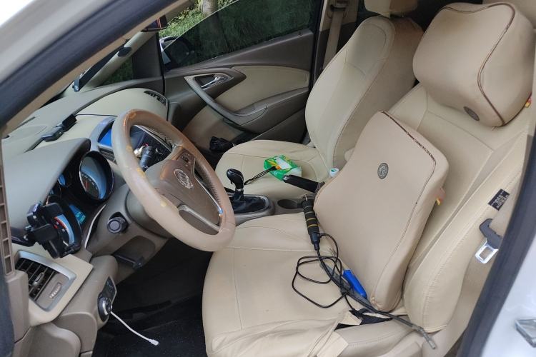 Used Buick GT 2013 GT 1.6L Manual Entry-Level Model Left Front Seat