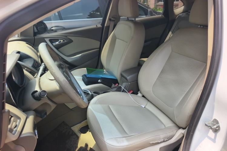 Used Buick GT 2013 GT 1.6L Automatic Fashion Edition Left Front Seat
