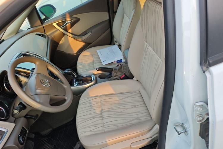 Used Buick GT 2013 GT 1.6L Automatic Comfort Edition Left Front Seat