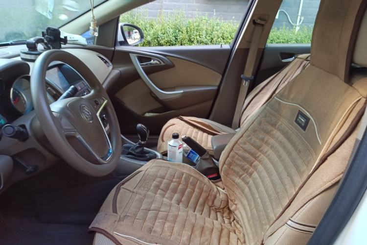 Used Buick GT 2013 GT 1.6L Manual Entry-Level Model Left Front Seat