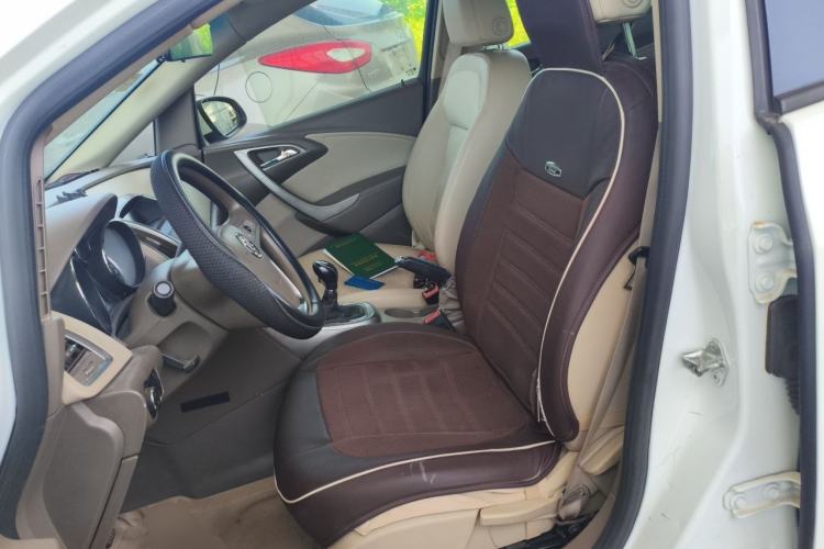 Used Buick GT 2013 GT 1.6L Manual Entry-Level Model Left Front Seat