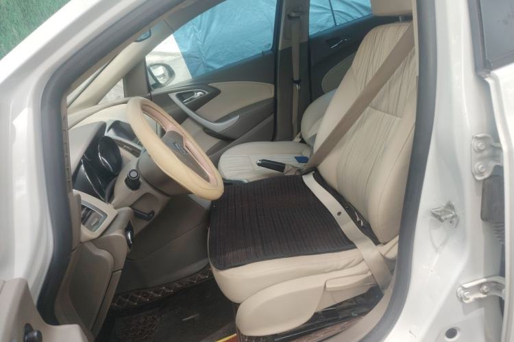 Used Buick GT 2013 GT 1.6L Automatic Comfort Edition Left Front Seat