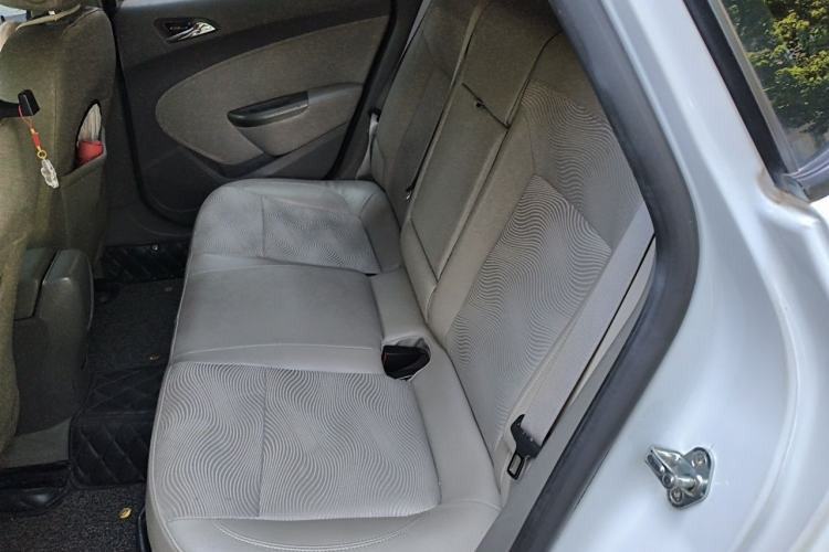 Used Buick GT 2013 XT 1.6L Automatic Fashion Edition Left Rear Seat