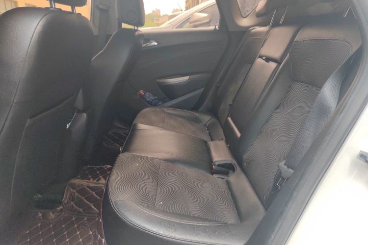 Used Buick GT 2013 XT 1.6L Automatic Comfort Edition Left Rear Seat