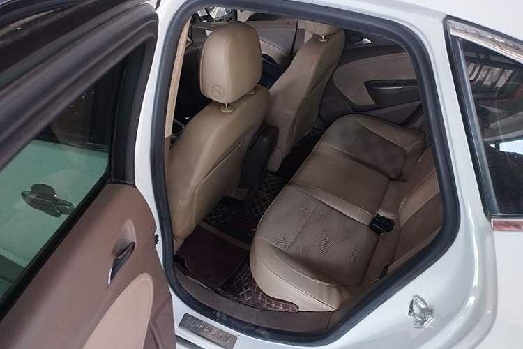 Used Buick GT 2013 GT 1.6L Manual Entry-Level Model Left Rear Seat