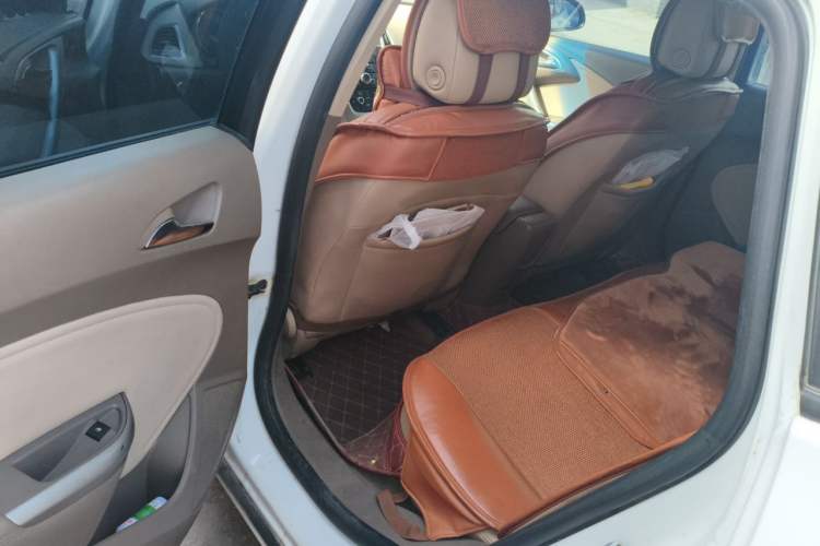 Used Buick GT 2013 GT 1.6L Automatic Fashion Edition Left Rear Seat