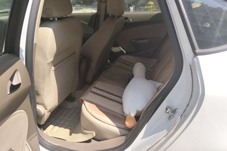Used Buick GT 2013 GT 1.6L Automatic Fashion Edition Left Rear Seat